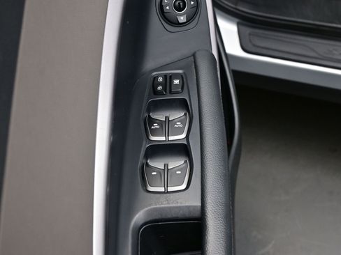 Used 2016 Hyundai Santa Fe Sport w/ Option Group 02 image 10