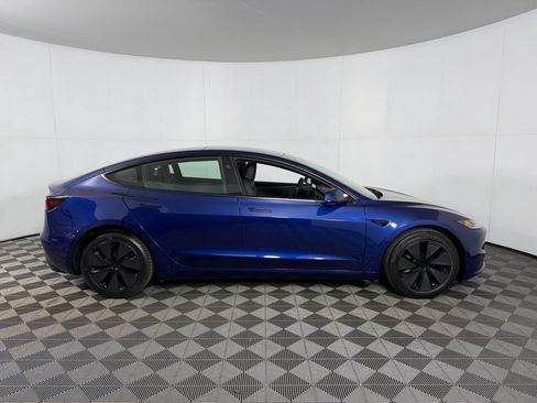 Used 2025 Tesla Model 3 RWD image 3