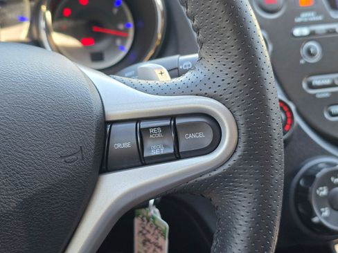 Used 2013 Honda Fit Sport image 27