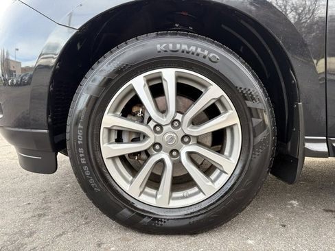 Used 2016 Nissan Pathfinder S image 13