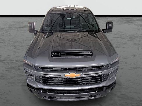 New 2026 Chevrolet Silverado 2500 Custom w/ Custom Value Package image 6