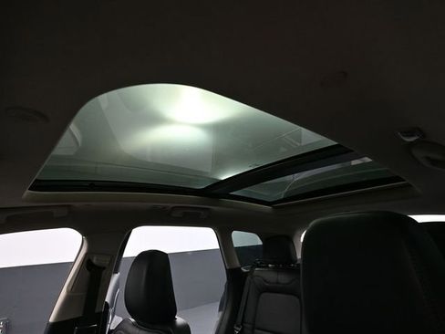 Used 2023 Lincoln Corsair Reserve w/ Equipment Group 201A image 26