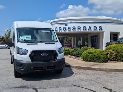 New 2025 Ford Transit 250 148 Medium Roof w/ Load Area Protection Package