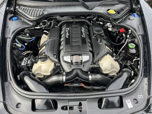 Used 2011 Porsche Panamera Turbo image 40
