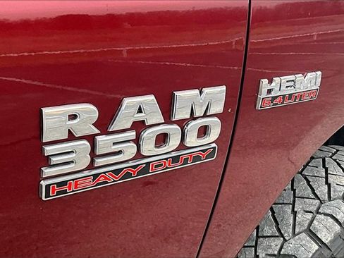 Used 2018 RAM 3500 Tradesman w/ Chrome Appearance Group image 25