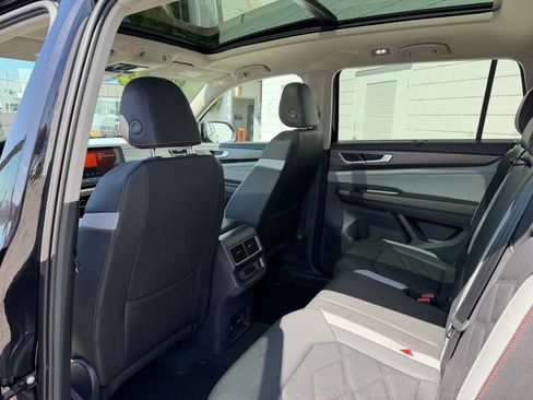 New 2026 Volkswagen Atlas Peak Edition AWD/4WD image 18