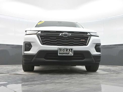 Used 2022 Chevrolet Traverse RS w/ LPO, Cargo Package image 28