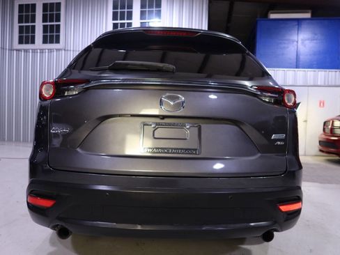 Used 2019 MAZDA CX-9 Touring w/ Touring Premium Package image 4