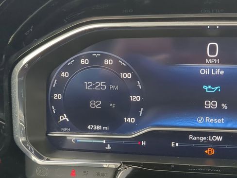 Used 2023 Chevrolet Silverado 1500 LT Trail Boss w/ Protection Package image 29