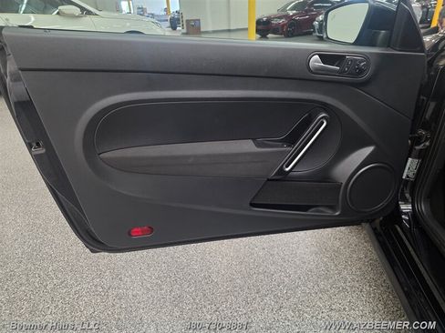 Used 2019 Volkswagen Beetle 2.0T FWD image 21