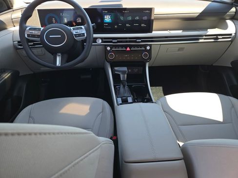 New 2026 Hyundai Tucson SEL image 8