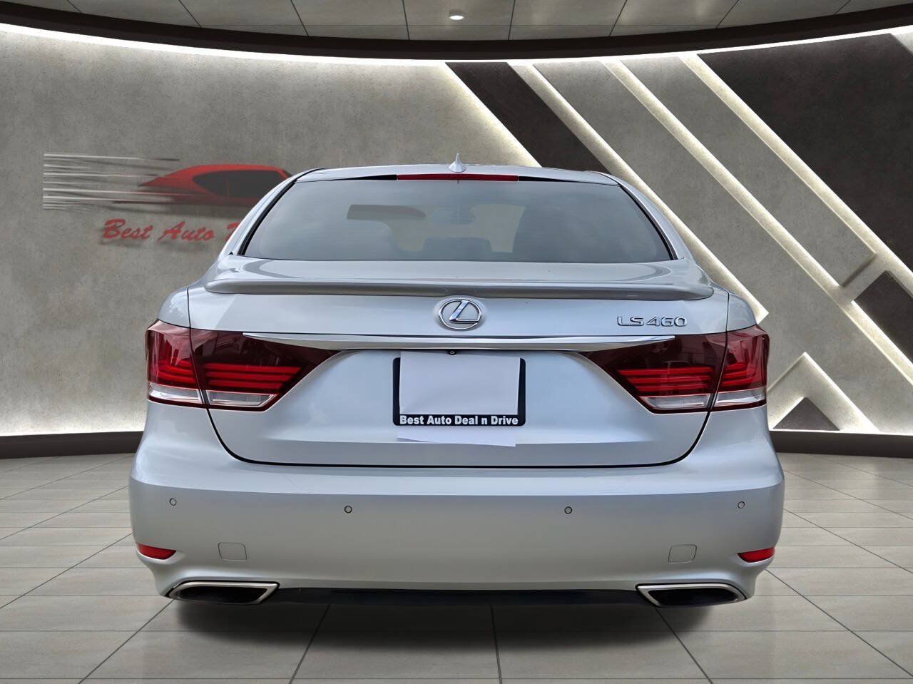 Used 2015 Lexus LS 460 w/ Comfort Package RWD image 4
