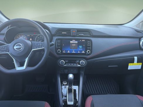 Certified 2025 Nissan Versa SR w/ Trunk Package FWD image 7