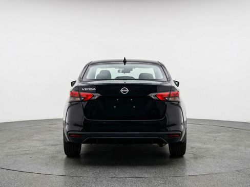 Used 2025 Nissan Versa SV image 7