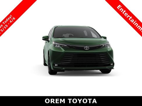 New 2026 Toyota Sienna XLE Woodland Edition image 16
