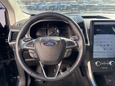 Used 2022 Ford Edge SEL w/ Convenience Package image 14