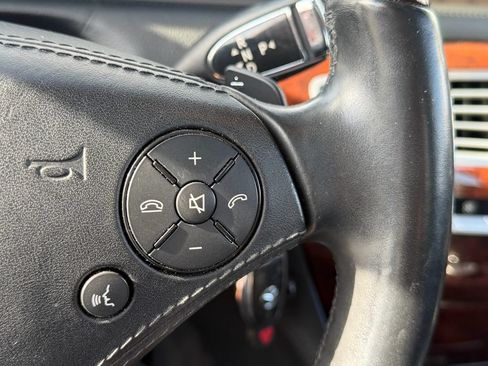 Used 2013 Mercedes-Benz CL 550 4MATIC image 19