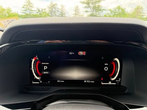New 2026 Nissan Pathfinder SL AWD/4WD image 30