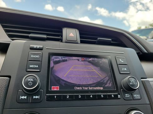 Used 2019 Honda Civic LX image 27
