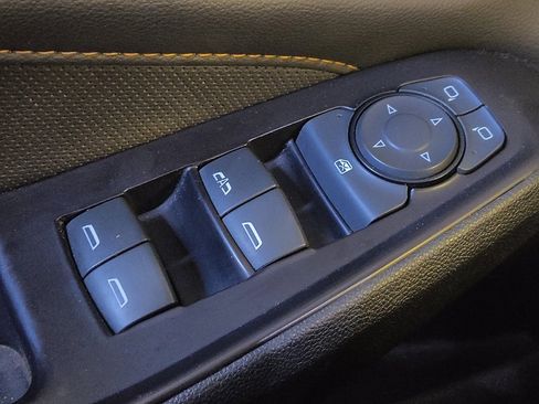 Used 2019 Chevrolet Traverse Premier w/ Driver Confidence II Package FWD image 27