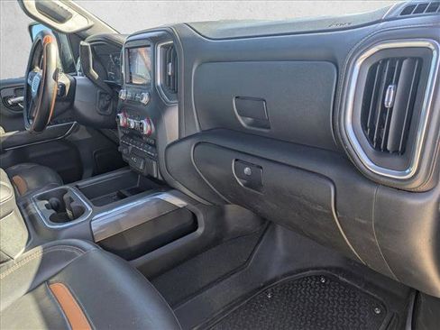 Used 2022 GMC Sierra 2500 AT4 image 21
