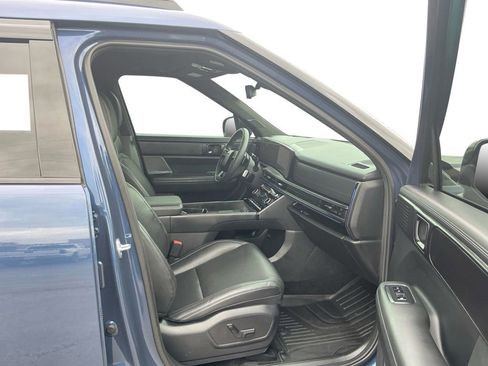 Used 2025 Hyundai Santa Fe Calligraphy image 22