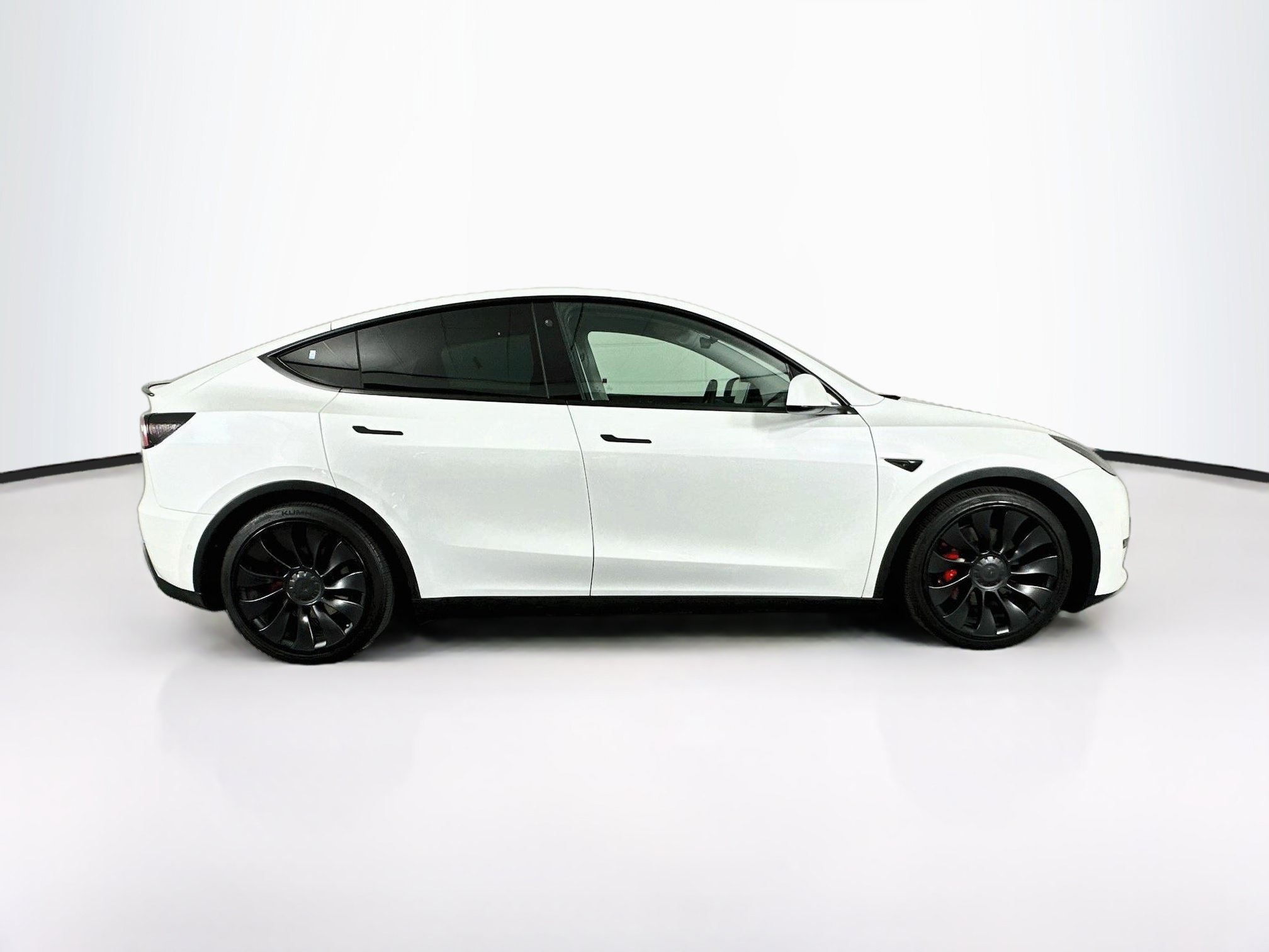 Used 2022 Tesla Model Y Performance AWD/4WD image 10