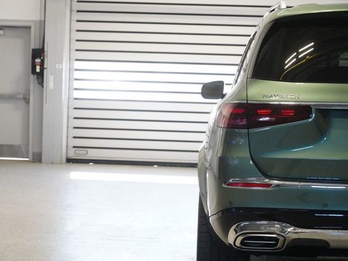 New 2026 Mercedes-Benz Maybach GLS 600 4MATIC image 12