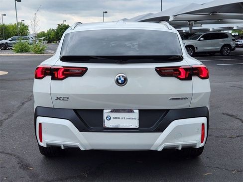 Used 2025 BMW X2 xDrive28i AWD/4WD image 4