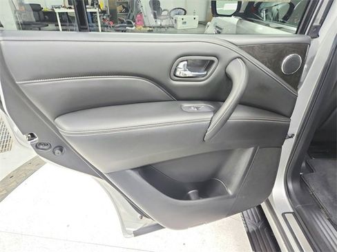 Used 2021 INFINITI QX80 Luxe image 35