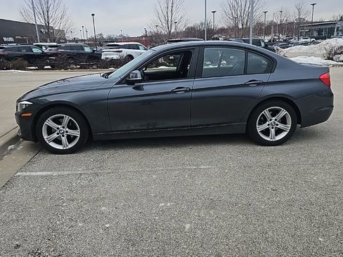 Used 2015 BMW 320i xDrive Sedan image 3