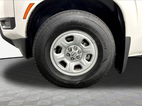 Certified 2025 Nissan Frontier S RWD image 32