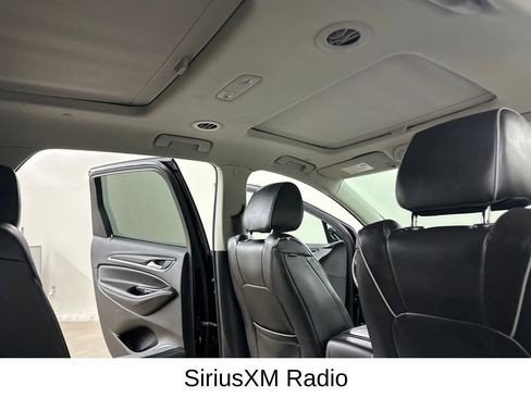 Used 2019 Buick Enclave Avenir w/ Avenir Technology Package AWD/4WD image 25
