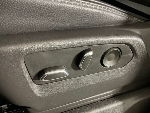 Used 2023 GMC Sierra 1500 Denali AWD/4WD image 30