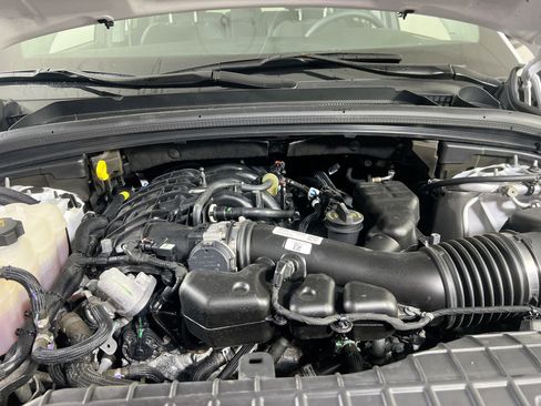 Used 2023 Jeep Grand Cherokee Laredo w/ Luxury Tech Group I image 29