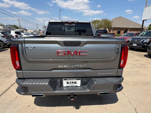 Used 2021 GMC Sierra 1500 Denali w/ Denali Ultimate Package AWD/4WD image 4