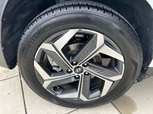 Used 2022 Hyundai Tucson SEL w/ Convenience + Premium Package FWD image 8