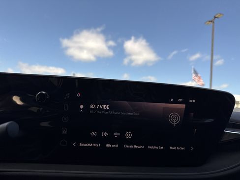 New 2026 Buick Envista Sport Touring w/ Convenience I Package FWD image 23