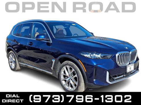 Certified 2024 BMW X5 xDrive40i AWD/4WD image 1