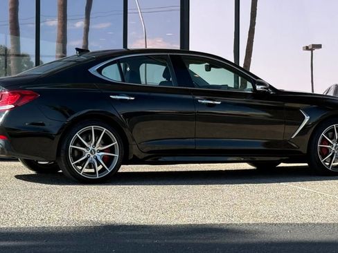 Used 2019 Genesis G70 3.3T Advanced w/ Prestige Package RWD image 13