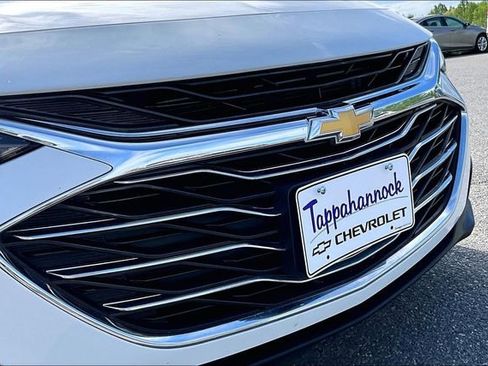 Used 2023 Chevrolet Malibu LS FWD image 28
