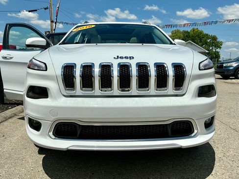 Used 2016 Jeep Cherokee Overland AWD/4WD image 25