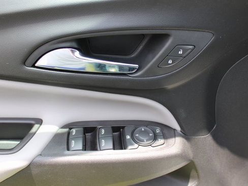 Certified 2022 Chevrolet Equinox LT image 6