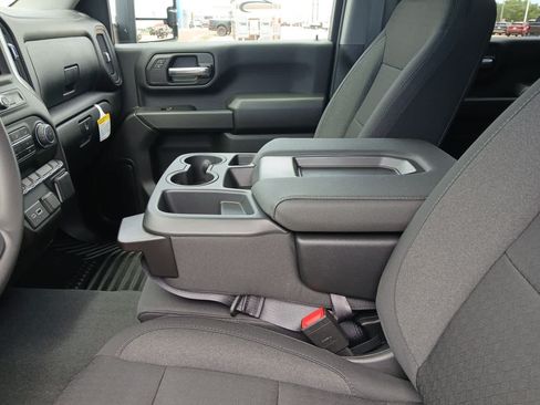 New 2026 Chevrolet Silverado 2500 Custom w/ Custom Value Package AWD/4WD image 31