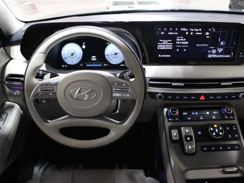 Used 2025 Hyundai Palisade Calligraphy AWD/4WD image 32