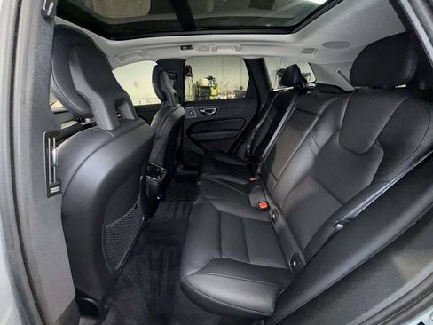 Used 2018 Volvo XC60 T6 Inscription w/ Convenience Package AWD/4WD image 19