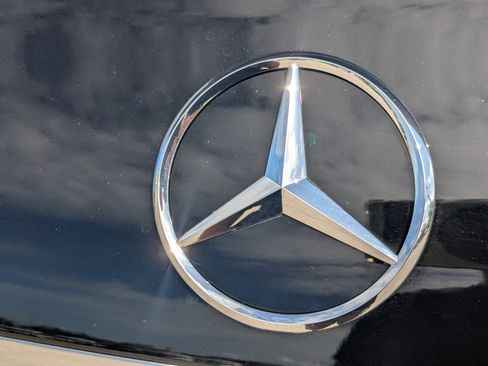 Used 2023 Mercedes-Benz GLE 350 w/ AMG Line Exterior image 14