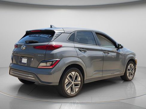 Used 2023 Hyundai Kona SEL FWD image 7