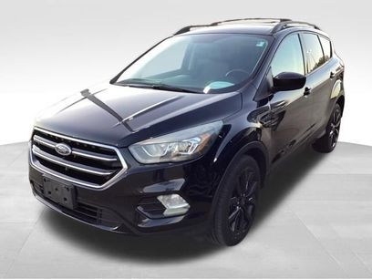 Used 2017 Ford Escape SE w/ SE Sport Appearance Package