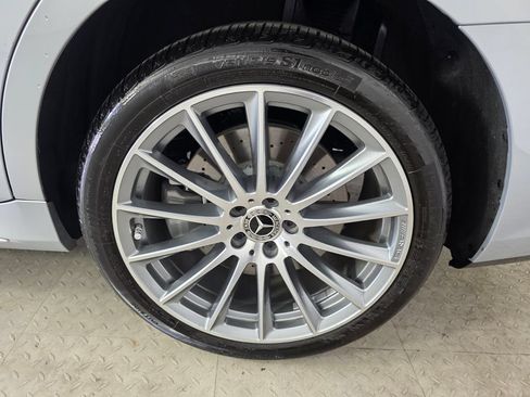 Certified 2023 Mercedes-Benz S 500 4MATIC image 17